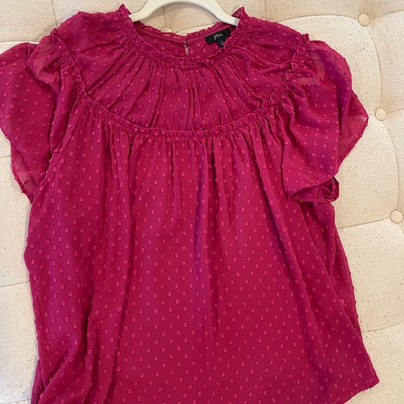 Jcrew raspberry Gathered Bib Top in Drapey Swiss Dot short sleeve shirt - Picture 5 of 10
